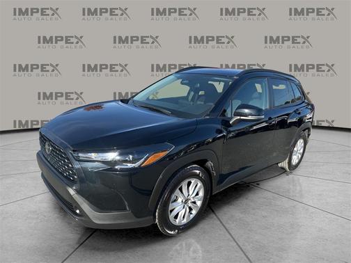 2025 Toyota Corolla Cross LE