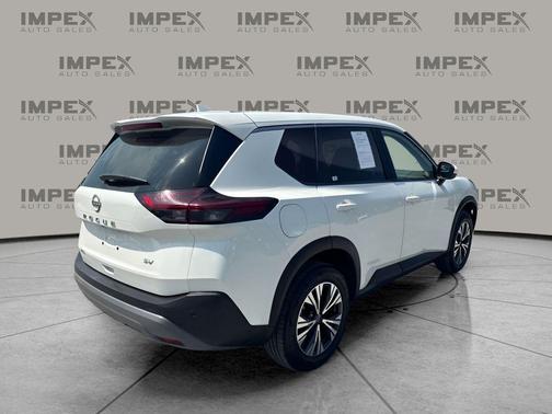 Pearl White Tricoat 2023 Nissan Rogue SV