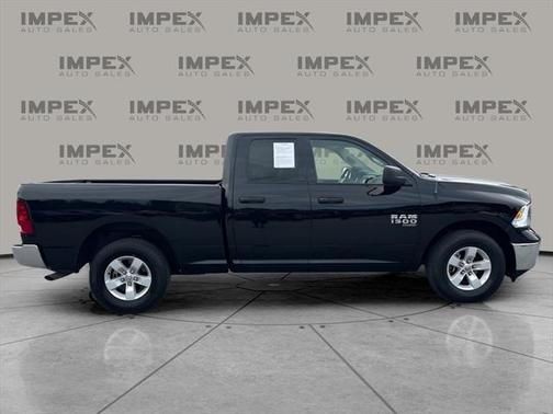 2024 RAM 1500 Classic SLT