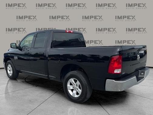 2024 RAM 1500 Classic SLT