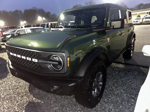 2025 Ford Bronco Badlands