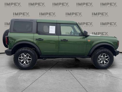 2025 Ford Bronco Badlands