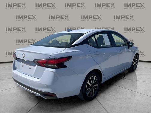 Gray Sky Pearl 2025 Nissan Versa 1.6 SV