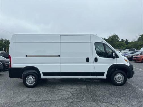 2025 RAM ProMaster 2500 Tradesman