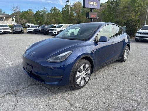 2023 Tesla Model Y RWD