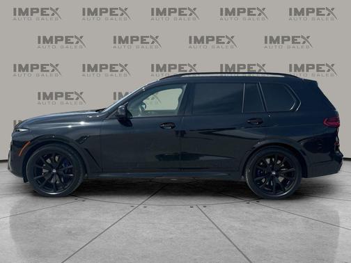2024 BMW X7 M60i