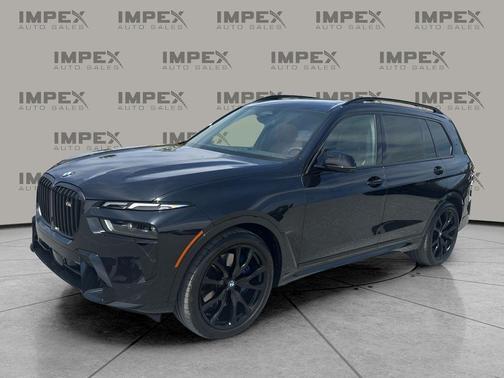 2024 BMW X7 M60i