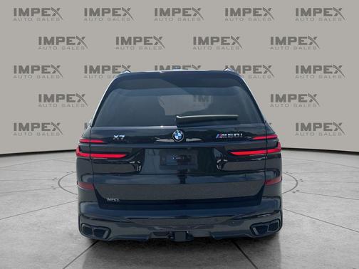 2024 BMW X7 M60i