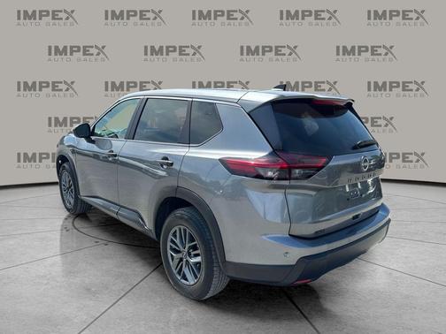 Gun Metallic 2024 Nissan Rogue S