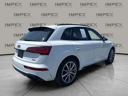 2024 Audi Q5 e 55 S line Premium Plus