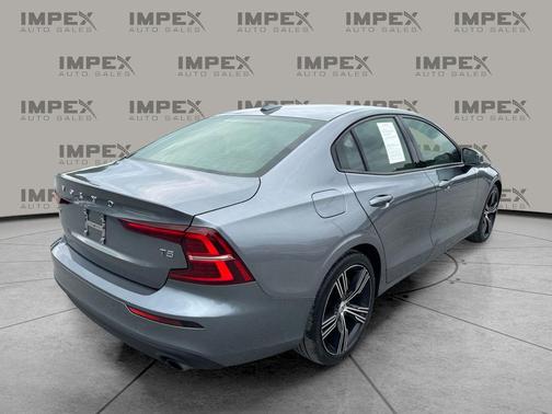 Osmium Grey Metallic 2020 Volvo S60 T5 Momentum