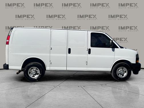 2019 Chevrolet Express 2500 Work Van