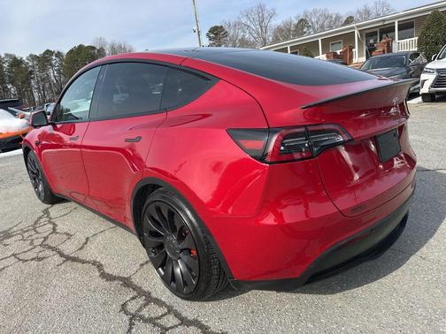 2023 Tesla Model Y Performance Dual Motor All-Wheel Drive
