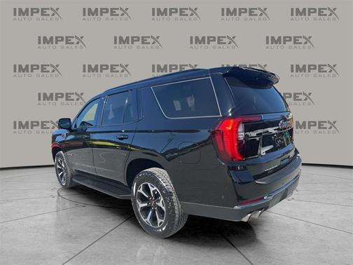 2025 GMC Yukon 4WD AT4
