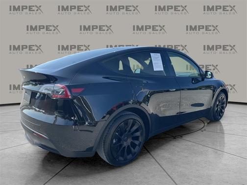 2024 Tesla Model Y Long Range Dual Motor All-Wheel Drive