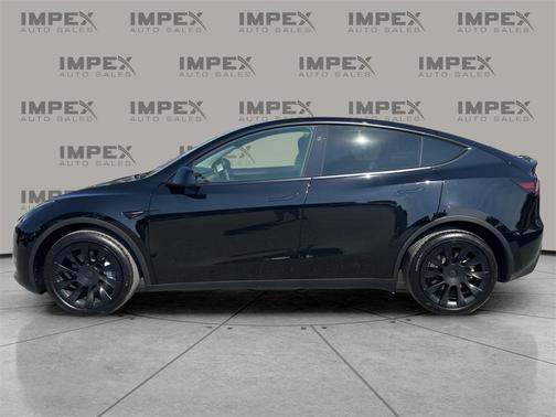 2024 Tesla Model Y Long Range Dual Motor All-Wheel Drive