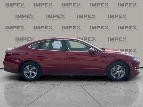 2023 Hyundai SONATA SE