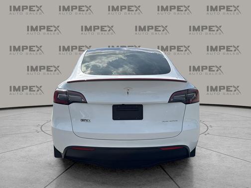 2023 Tesla Model Y Long Range Dual Motor All-Wheel Drive