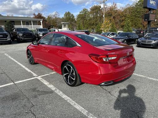 Photo 3 of 34 of 2022 Honda Accord Sport 1.5T