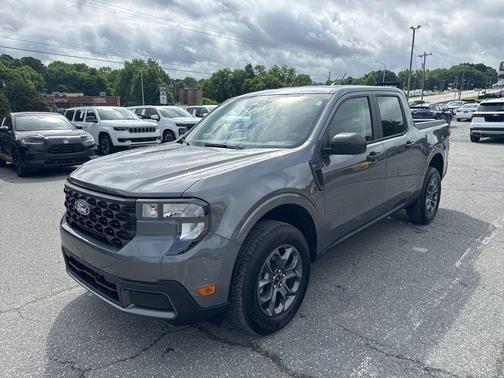 CARBONIZED GRAY METALLIC 2026 Ford Maverick XLT