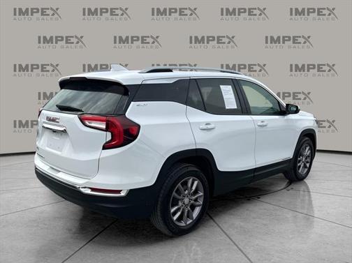 2023 GMC Terrain SLT