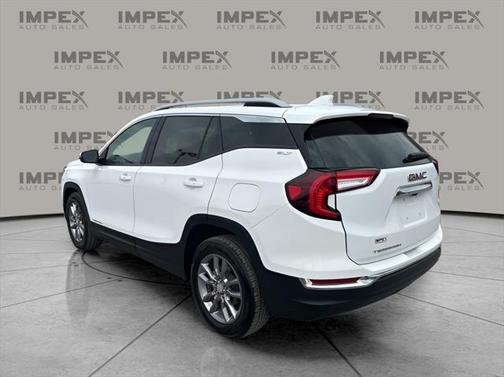 2023 GMC Terrain SLT