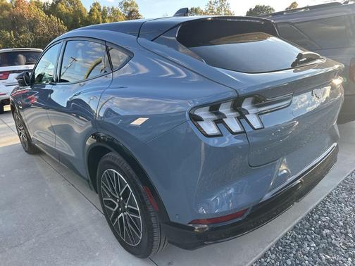 2024 Ford Mustang Mach-E Premium