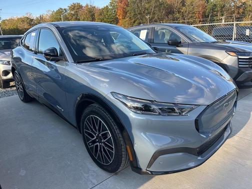 2024 Ford Mustang Mach-E Premium