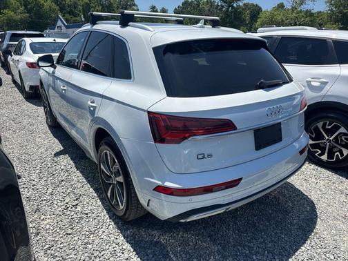 Glacier White 2021 Audi Q5 45 Premium