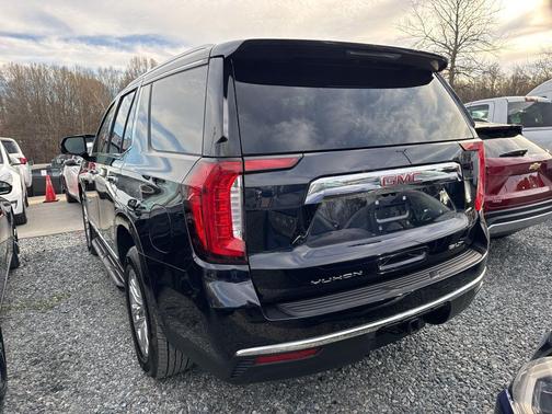 2021 GMC Yukon SLT