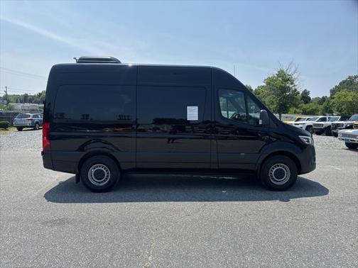 2023 Mercedes-Benz Sprinter 2500 Standard Roof
