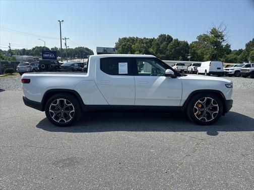 2022 Rivian R1T Adventure