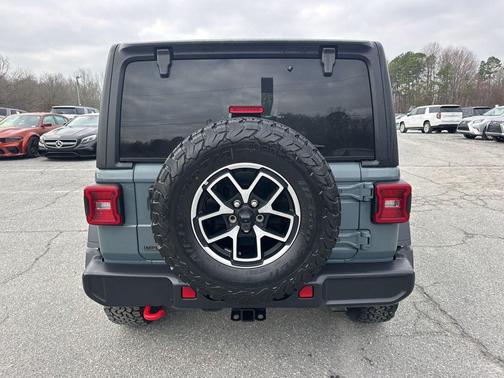 2025 Jeep Wrangler Rubicon