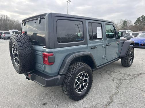 2025 Jeep Wrangler Rubicon