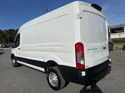 2023 Ford Transit-250 Base