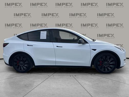 2024 Tesla Model Y Performance Dual Motor All-Wheel Drive