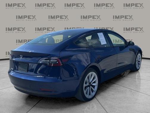 2022 Tesla Model 3 Standard Range