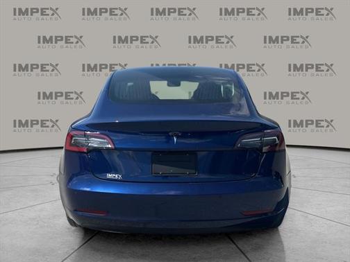 2022 Tesla Model 3 Standard Range