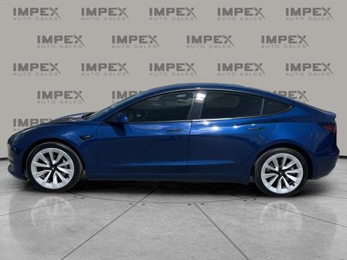 2022 Tesla Model 3 Standard Range