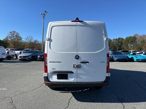 2019 Mercedes-Benz Sprinter 1500 Standard Roof I4