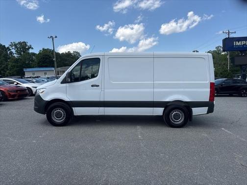 2019 Mercedes-Benz Sprinter 1500 Standard Roof I4
