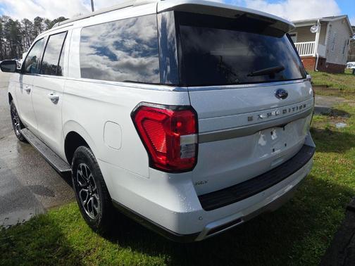 2024 Ford Expedition Max XLT