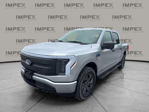 ICONIC SILVER METALLIC 2024 Ford F-150 Lightning XLT