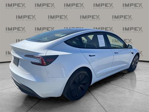 2025 Tesla Model 3 Long Range