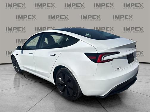 2025 Tesla Model 3 Long Range