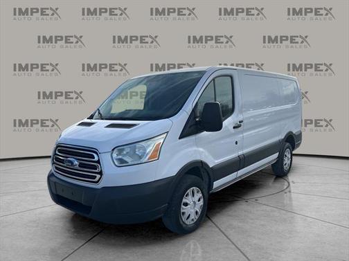 2015 Ford Transit-250 Base