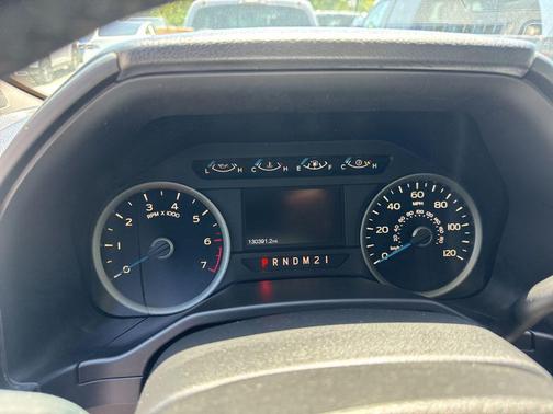 RACE RED 2016 Ford F-150 XLT