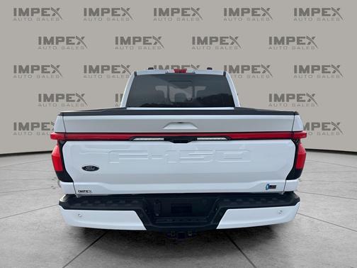 2022 Ford F-150 Lightning LARIAT
