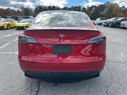 2023 Tesla Model Y Performance Dual Motor All-Wheel Drive