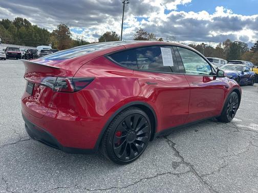 2023 Tesla Model Y Performance Dual Motor All-Wheel Drive